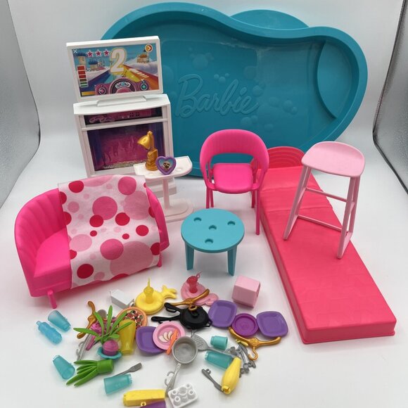Barbie Dreamhouse Playset HMX10 Replacement pieces 2023 Mattel 58 pcs - Picture 1 of 16
